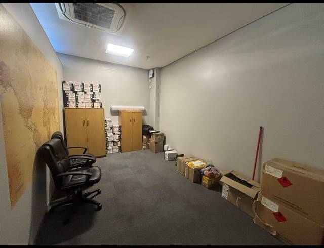 1,154M² WAREHOUSE TO LET IN AIRPORT INDUSTRIA